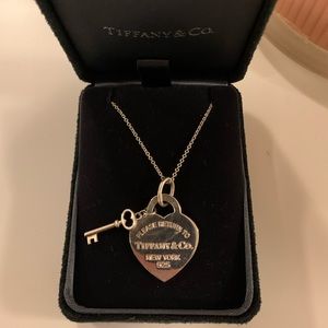 AUTHENTIC Return to Tiffany Heart Tag Sterling Silver Necklace with Key